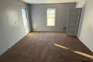 2054 W 83rd St, Loveland, OH 44102 - Photo 4