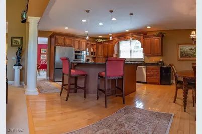 95 Nantucket Court, Bratenahl, OH 44108 - Photo 6