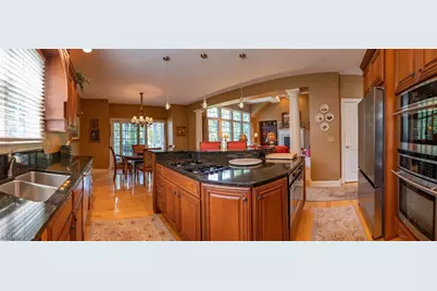 95 Nantucket Court, Bratenahl, OH 44108 - Photo 12