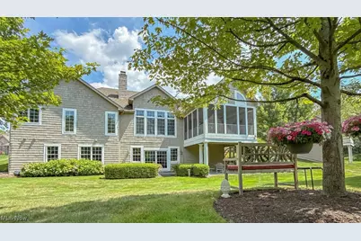 95 Nantucket Court, Bratenahl, OH 44108 - Photo 32