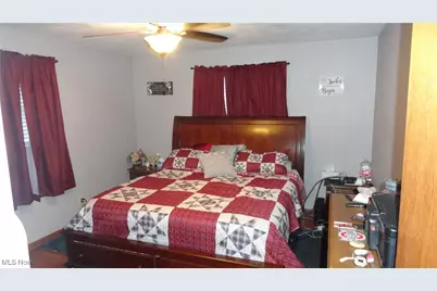 136 McHendry Street, Weirton, WV 26062 - Photo 16