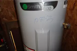 136 McHendry St, Weirton, WV 26062 - Photo 24