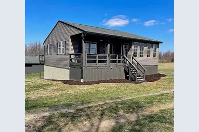 18010 Winterset Lane, Lore City, OH 43755 - Photo 2