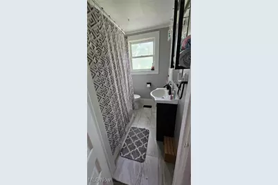 10368 Wooster Pike, Creston, OH 44217 - Photo 12