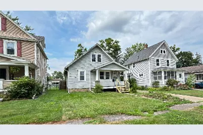 363 High Street, Elyria, OH 44035 - Photo 2