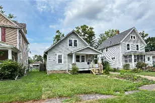 363 High St, Elyria, OH 44035 - Photo 2