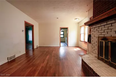 1126 18th Street NE, Canton, OH 44705 - Photo 6