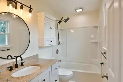 642 Oakridge Drive, Youngstown, OH 44512 - Photo 24