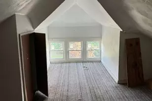 9107 Laisy Ave, Loveland, OH 44104 - Photo 10