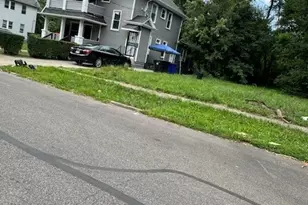 9107 Laisy Ave, Loveland, OH 44104 - Photo 2