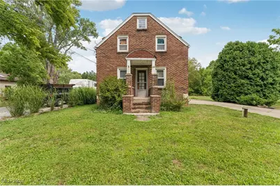 1899 Edwards Drive, Akron, OH 44306 - Photo 1