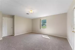 405 Orchard Dr, Leetonia, OH 44431 - Photo 18