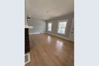 946 E 79th Street #1, Loveland, OH 44103 - Photo 4