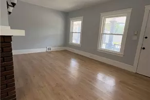 946 E 79th St, Loveland, OH 44103 - Photo 4