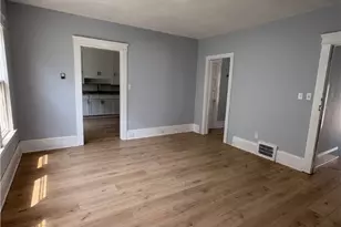 946 E 79th St, Loveland, OH 44103 - Photo 4