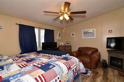 212 Gull Drive, Elyria, OH 44035 - Photo 16