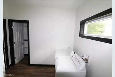 147 N Main Street, Creston, OH 44217 - Photo 8