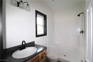 147 N Main St, Creston, OH 44217 - Photo 10