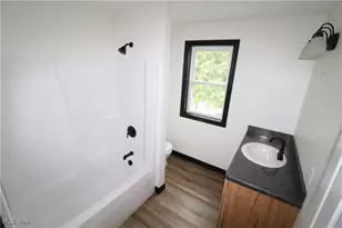 147 N Main St, Creston, OH 44217 - Photo 28