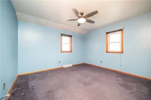 2101 Cherry Hill Ave, Youngstown, OH 44509 - Photo 28