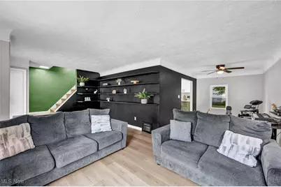 29038 Fuller Avenue, Wickliffe, OH 44092 - Photo 8