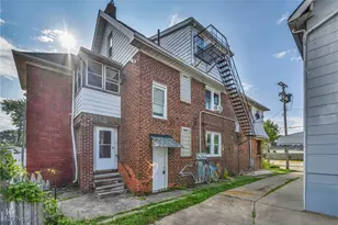 18715 Mohawk Ave, Loveland, OH 44119 - Photo 42