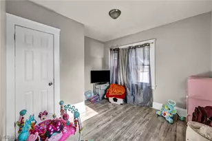 18715 Mohawk Ave, Loveland, OH 44119 - Photo 10