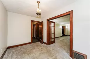 571 Crestview Ave, Akron, OH 44320 - Photo 10