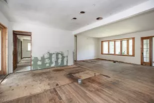 100 Hazel Dr, Northfield, OH 44067 - Photo 10