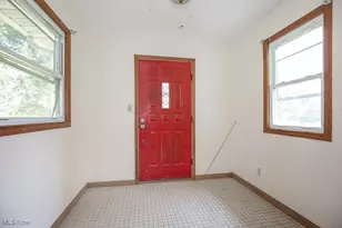 100 Hazel Dr, Northfield, OH 44067 - Photo 8