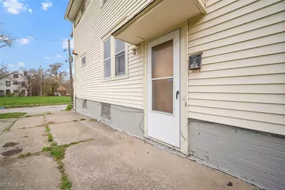 1141 E 148th Street, Loveland, OH 44110 - Photo 6