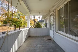 1258 Lily St, Akron, OH 44301 - Photo 4