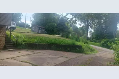 7 Montenery Road, Rayland, OH 43943 - Photo 4