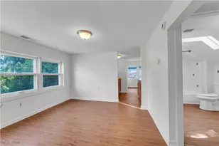 3571 W 69th St, Loveland, OH 44102 - Photo 4