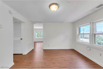 3571 W 69th Street #2/UP, Loveland, OH 44102 - Photo 2