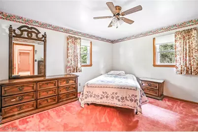 25 Lakeshore Drive, Struthers, OH 44471 - Photo 30