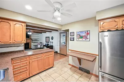 25 Lakeshore Drive, Struthers, OH 44471 - Photo 24