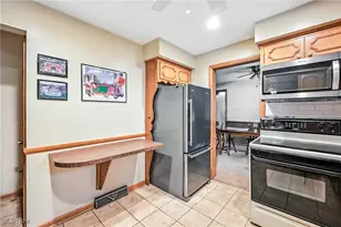 25 Lakeshore Dr, Struthers, OH 44471 - Photo 26