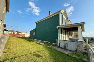 4254 Harrison St, Bellaire, OH 43906 - Photo 2