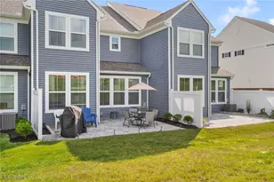 805 Dipper Ln, Aurora, OH 44202 - Photo 8