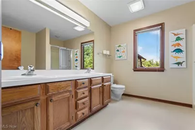 2317 Raintree Street NE, Canton, OH 44705 - Photo 24