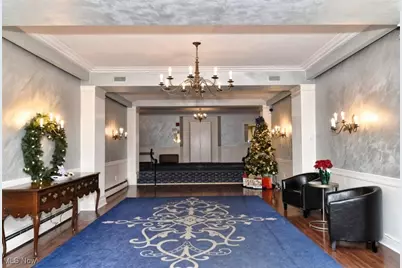 13800 Fairhill Road #207, Huber Heights, OH 44120 - Photo 2