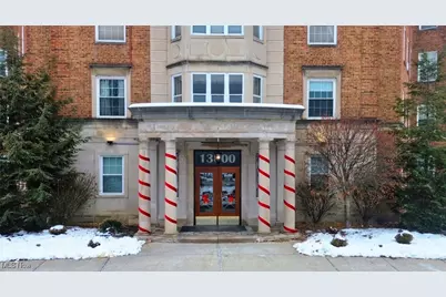 13800 Fairhill Road #207, Huber Heights, OH 44120 - Photo 1