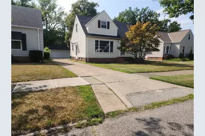 440 E 271st Street, Euclid, OH 44132 - Photo 2