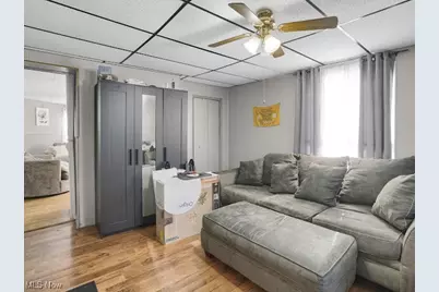 902 National Road, Bridgeport, OH 43912 - Photo 4