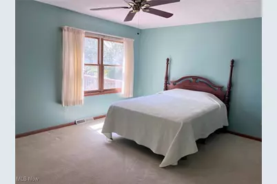 121 Oakley Green Drive, Elyria, OH 44035 - Photo 18