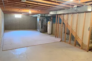 121 Oakley Green Dr, Elyria, OH 44035 - Photo 32