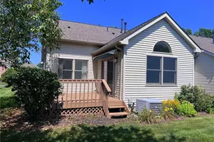 121 Oakley Green Dr, Elyria, OH 44035 - Photo 34