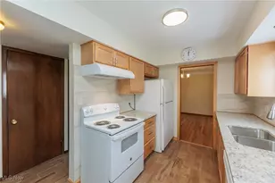 2207 Campus Rd, Beachwood, OH 44122 - Photo 16