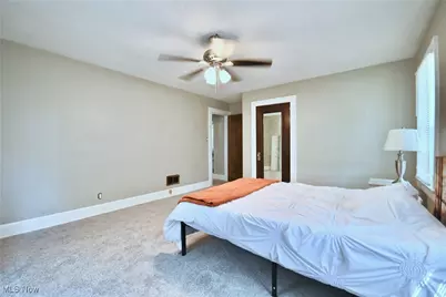 30 Pinehurst Avenue, Youngstown, OH 44512 - Photo 22